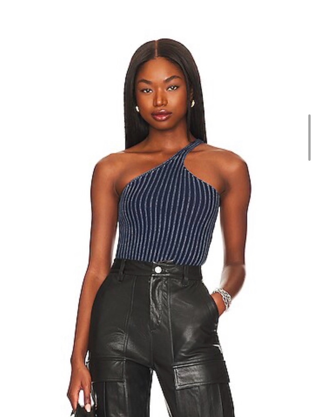 One shoulder top